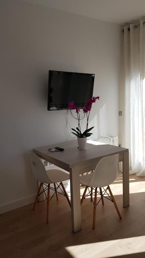 Penthouse Sea Views + Private Solarium Apartment ฟูเอนฮิโรลา ภายนอก รูปภาพ